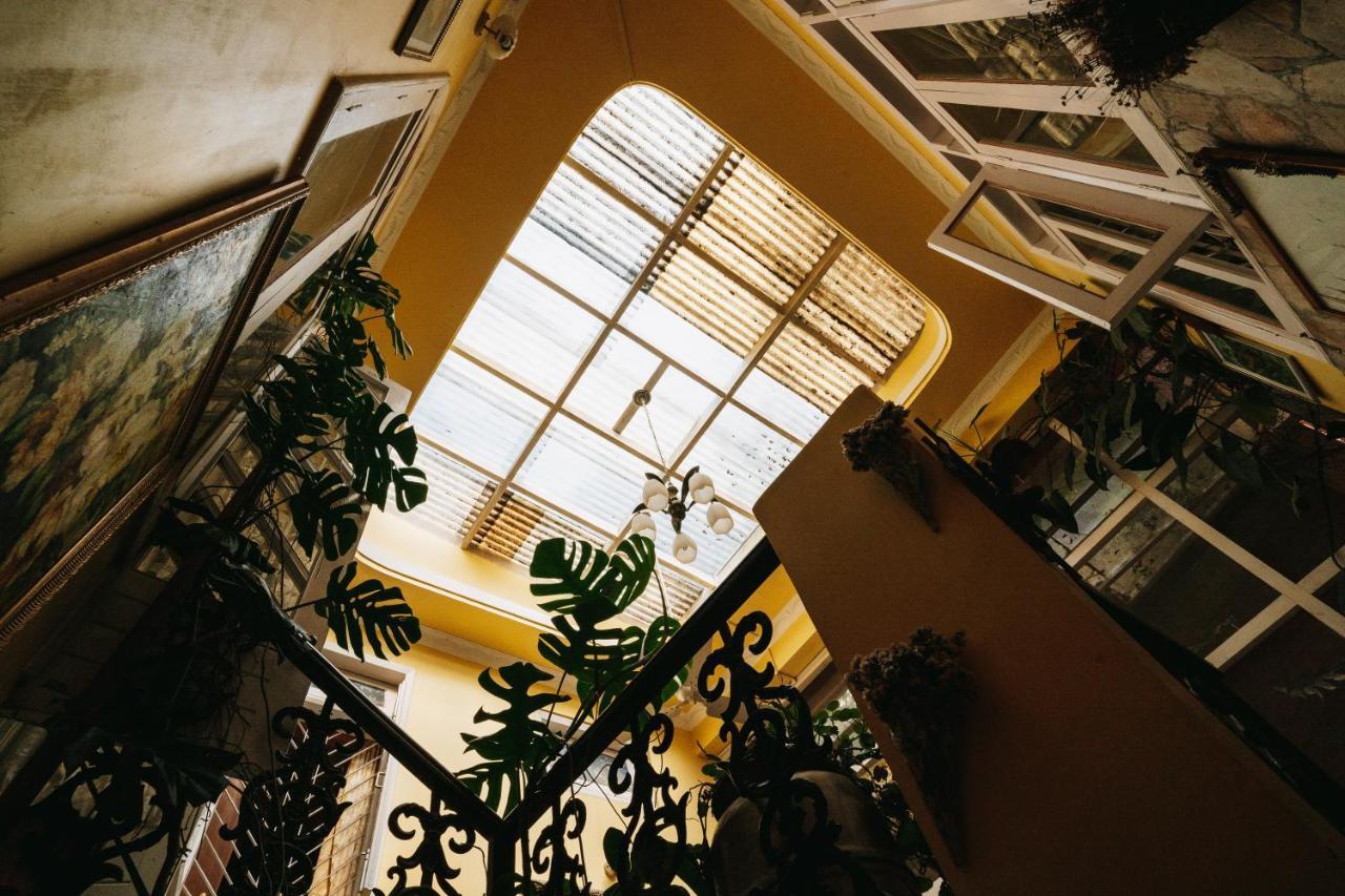Rock Cliff Home Stay Shillong Exterior foto