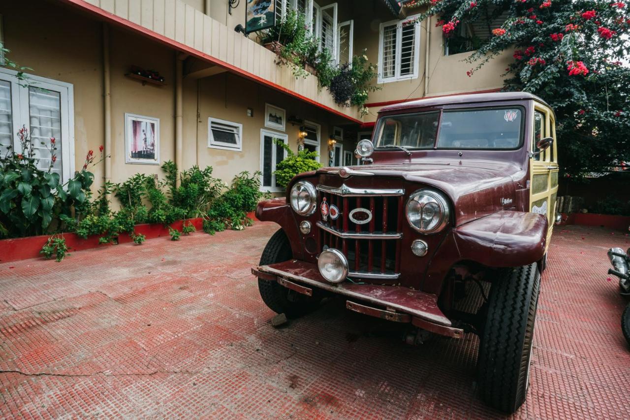 Rock Cliff Home Stay Shillong Exterior foto
