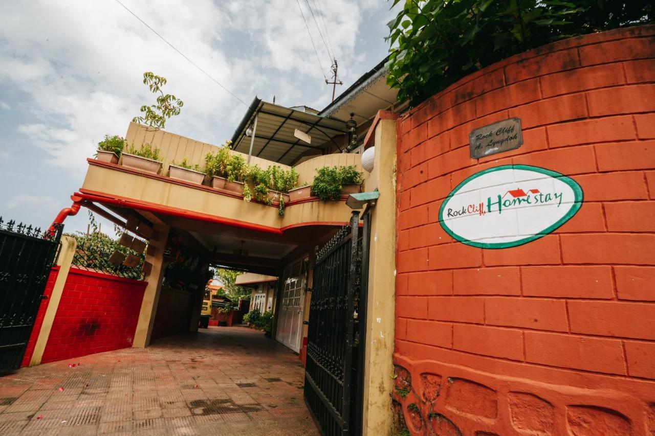 Rock Cliff Home Stay Shillong Exterior foto